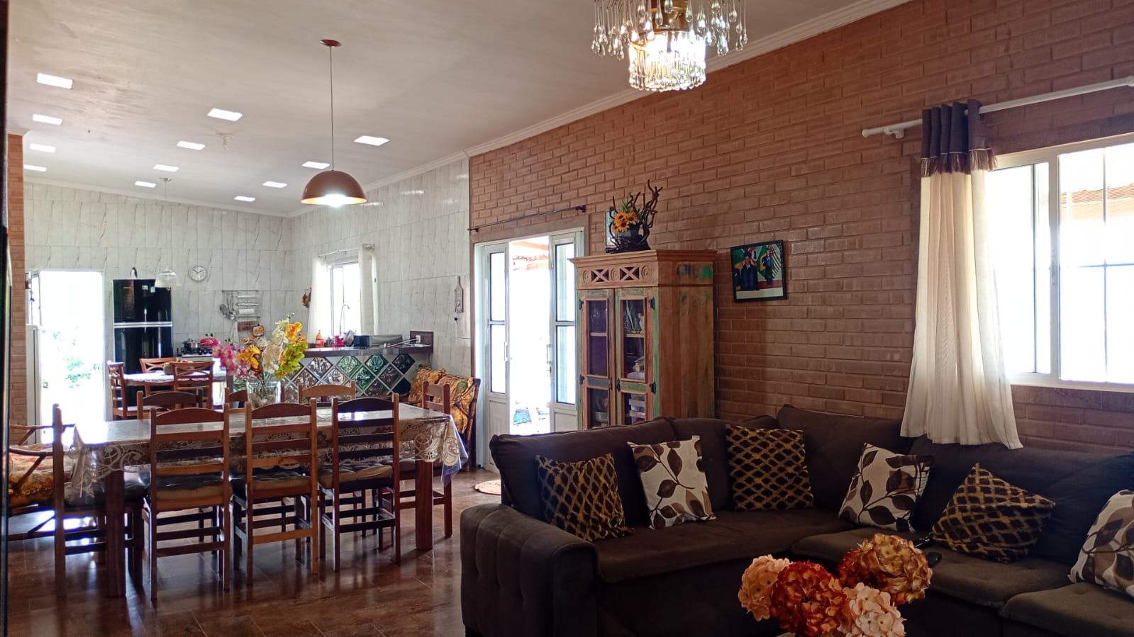 Chácara de Alto Padrão com Nascente em Extrema-MG. Casa com 4 quartos (1suite) cod.1227