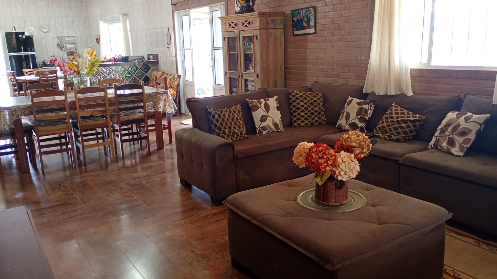 Chácara de Alto Padrão com Nascente em Extrema-MG. Casa com 4 quartos (1suite) cod.1227