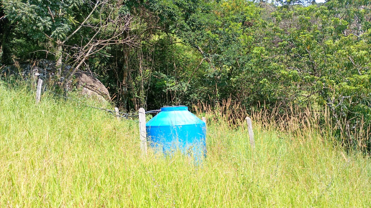 Chácara de Alto Padrão com Nascente em Extrema-MG. Casa com 4 quartos (1suite) cod.1227
