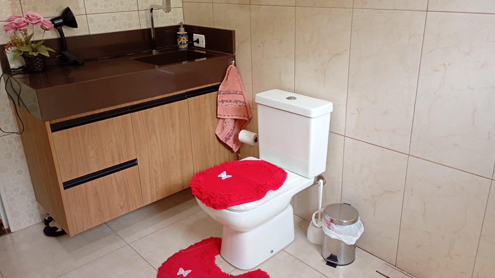 Chácara de Alto Padrão com Nascente em Extrema-MG. Casa com 4 quartos (1suite) cod.1227