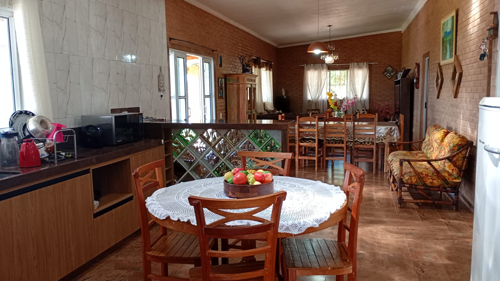 Chácara de Alto Padrão com Nascente em Extrema-MG. Casa com 4 quartos (1suite) cod.1227