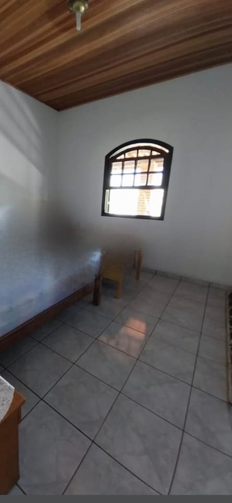 Chácara de 2.000m² com Casa Avarandada e Pomar Formado! Em Extrema-MG cod.1229