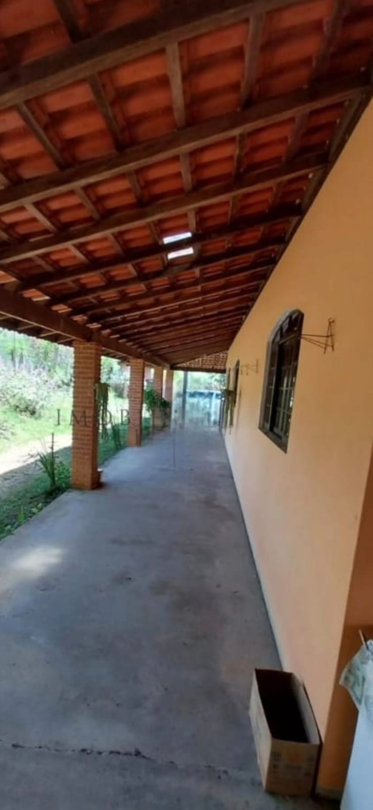 Chácara de 2.000m² com Casa Avarandada e Pomar Formado! Em Extrema-MG cod.1229