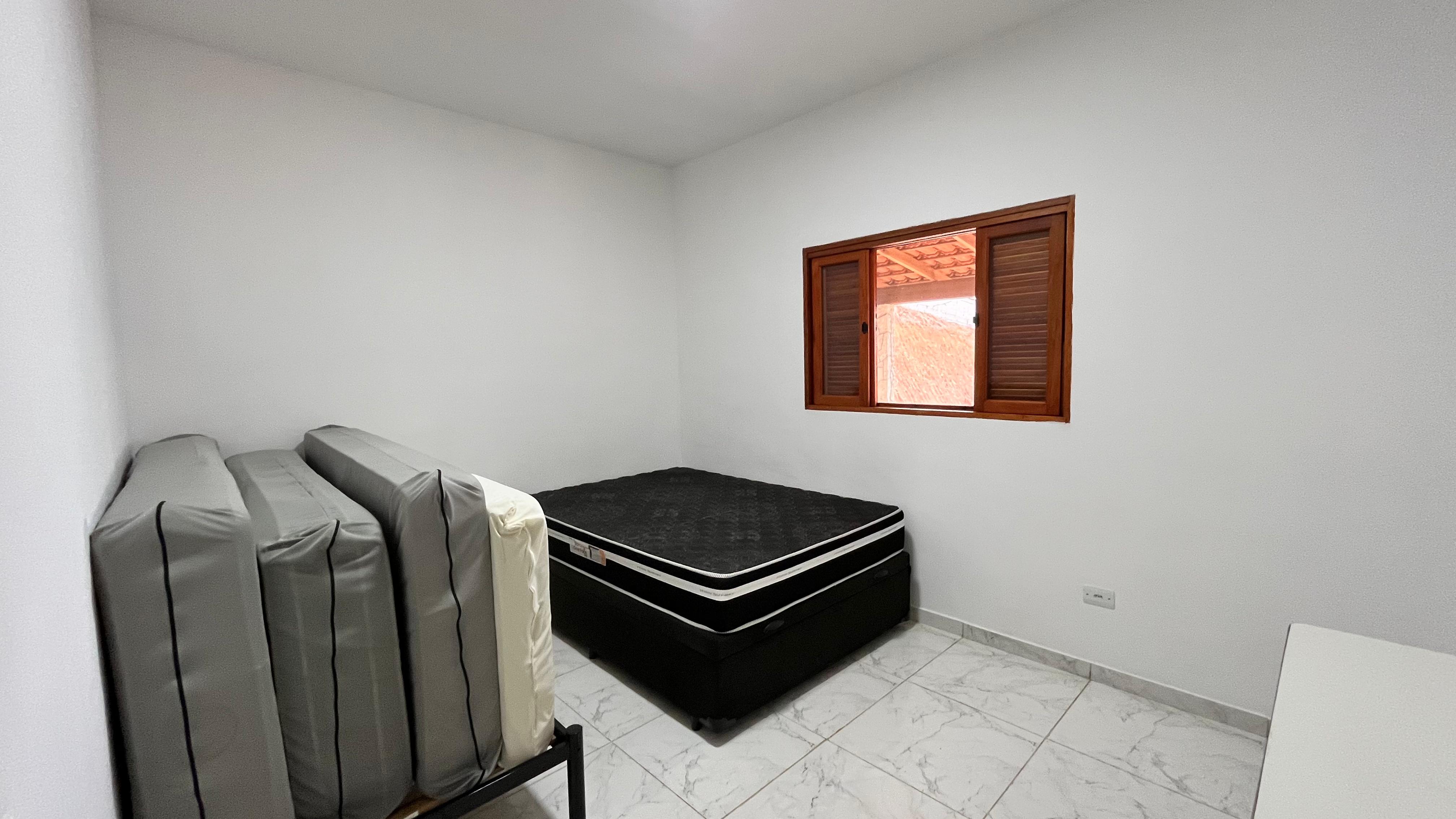 Chácara casa com 2 dormitórios sendo 1 com suíte a venda em Toledo - MG Cod - 1243