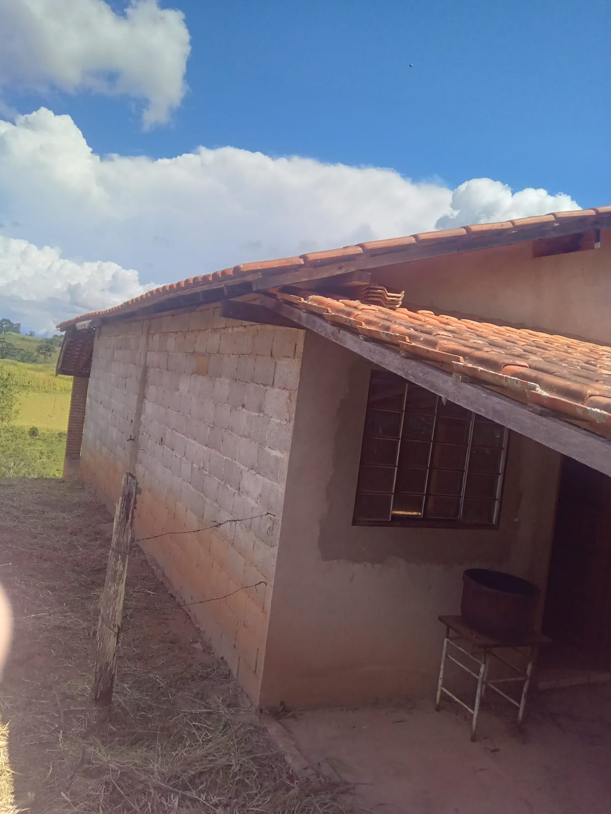 Chácara para Moradia ou Lazer em Munhoz/MG – Documentada