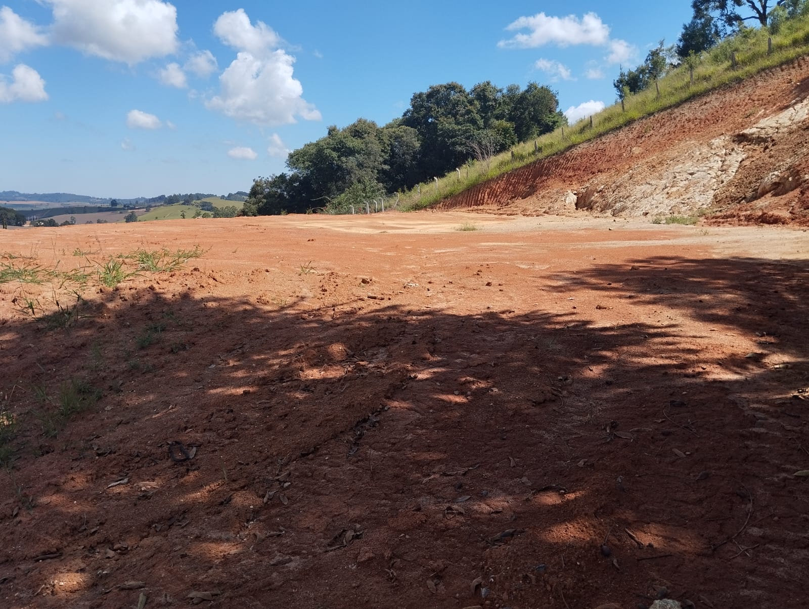 Terreno para formação de chácara em Toledo - MG cod. 1249