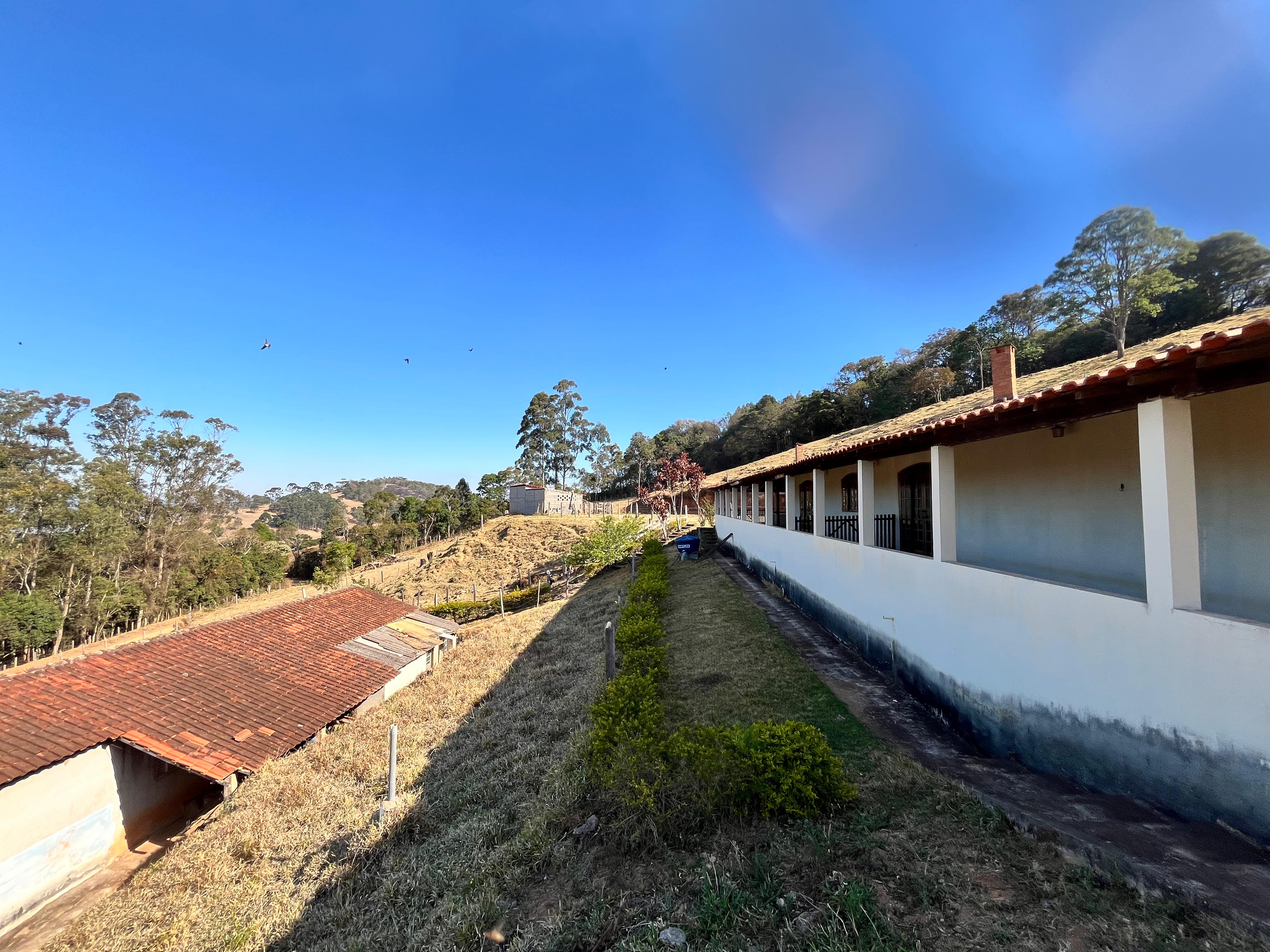 Sítio à Venda em Toledo MG | 33.000 m² com 2 Casas por R$ 670 Mil Cód.1257