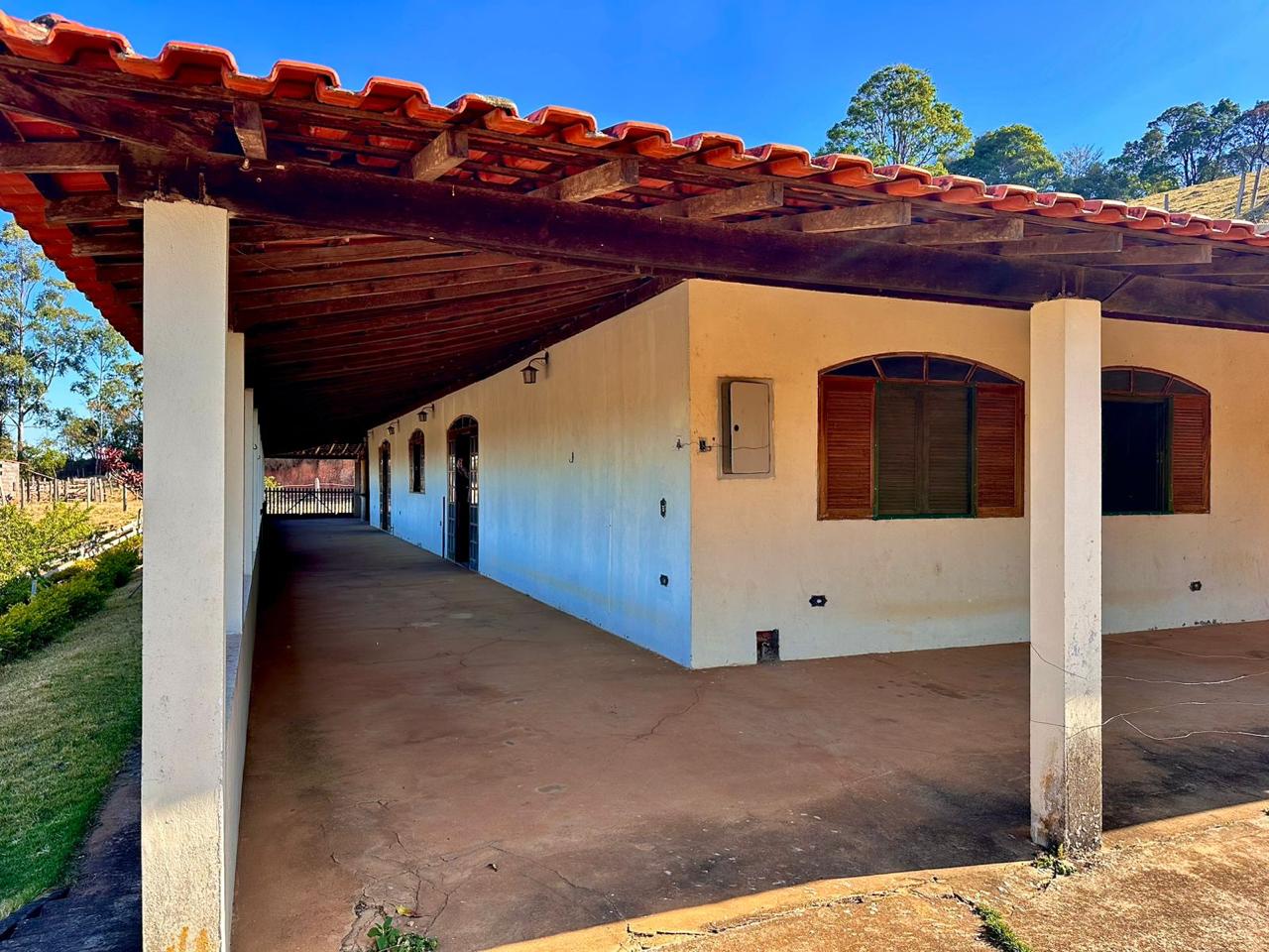 Sítio à Venda em Toledo MG | 33.000 m² com 2 Casas por R$ 670 Mil Cód.1257