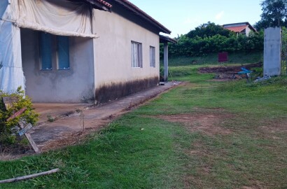 Chácara à Venda com 1.015 m² e Casa de 180 m² | 3 Quartos 1259