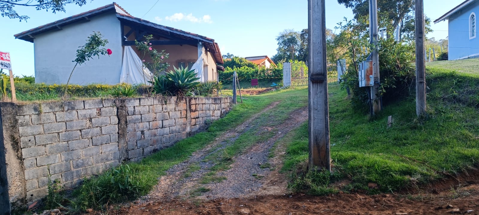 Chácara à Venda com 1.015 m² e Casa de 180 m² | 3 Quartos 1259