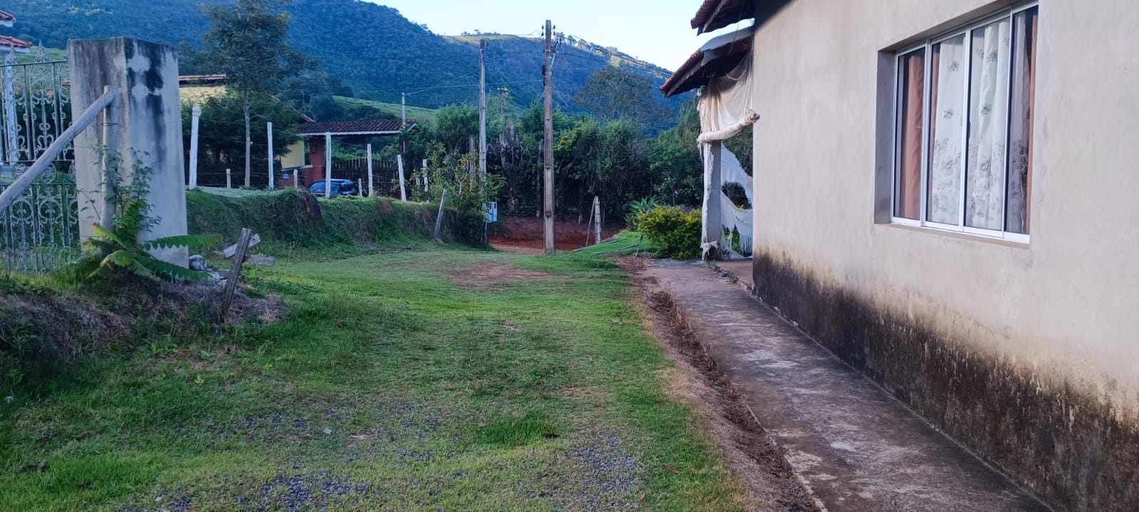 Chácara à Venda com 1.015 m² e Casa de 180 m² | 3 Quartos 1259