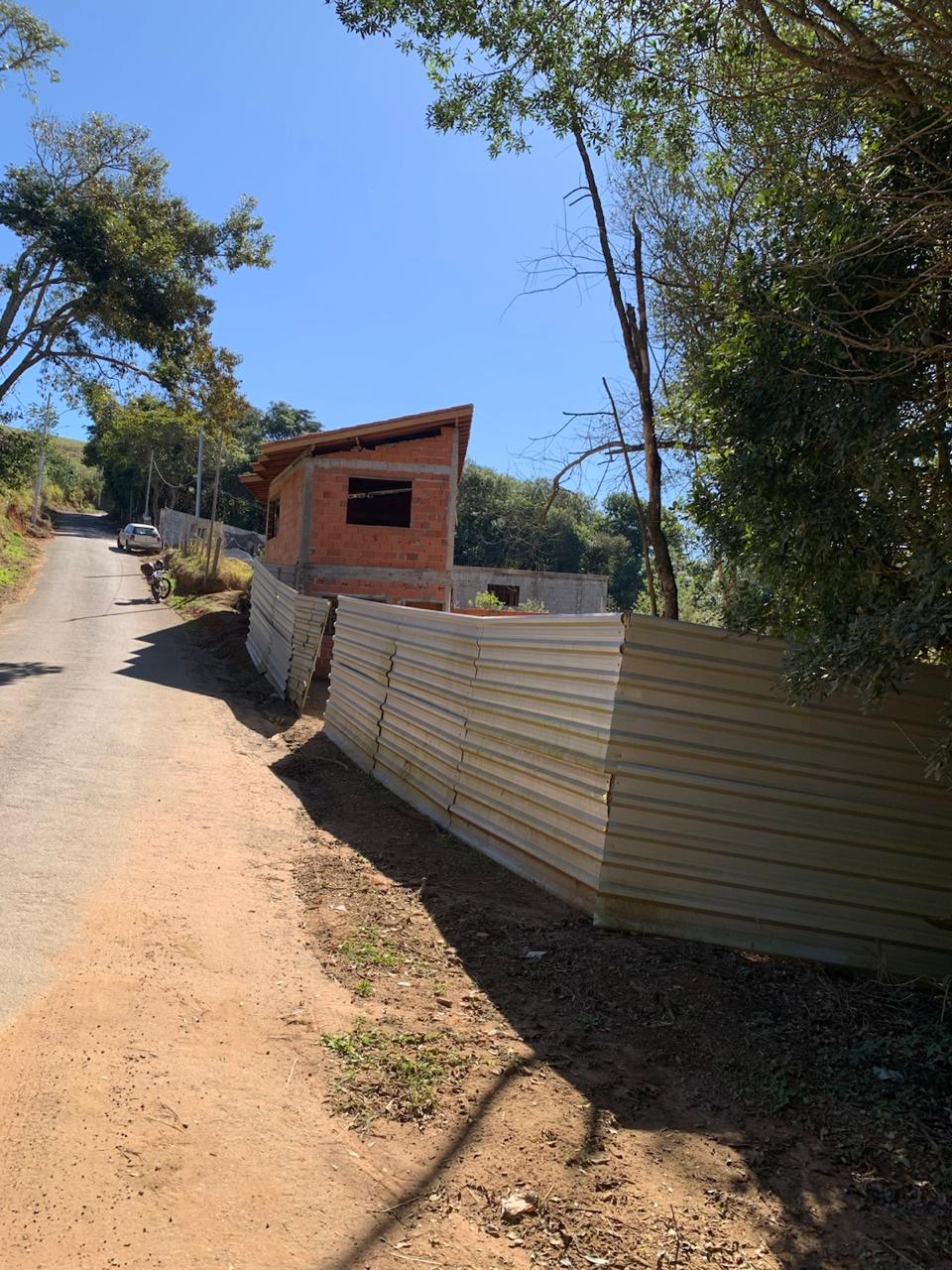 Chácara à venda em Extrema MG com 1.000 m², sobrado, poço artesiano, fibra óptica cod.1268