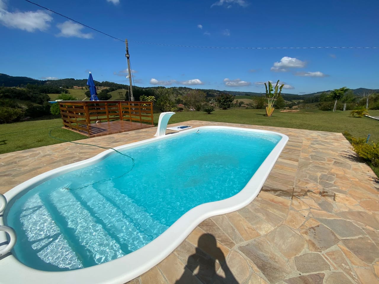 Chácara de Alto Padrão em Toledo/MG – A 1,6 km do Centro, com Piscina Aquecida e Espaço Gourmet - 1269