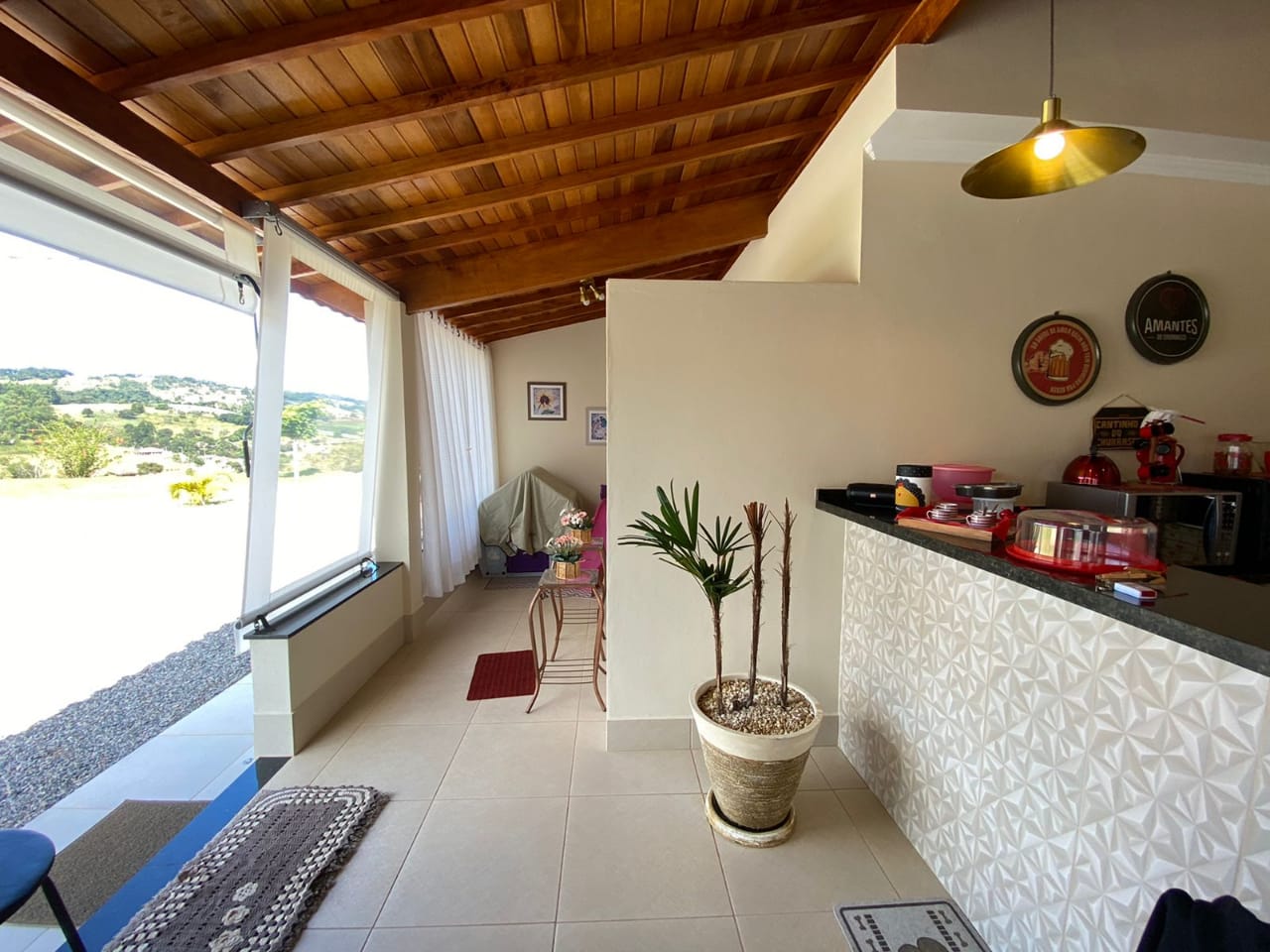 Chácara de Alto Padrão em Toledo/MG – A 1,6 km do Centro, com Piscina Aquecida e Espaço Gourmet - 1269
