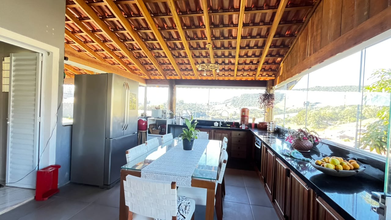 Chácara à Venda em Toledo/MG com Piscina | 1.000 m² cod. 1270