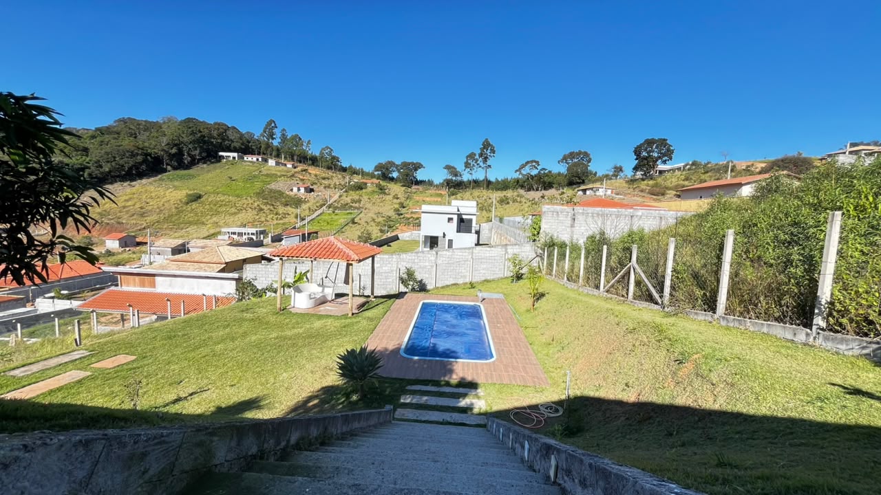 Chácara à Venda em Toledo/MG com Piscina | 1.000 m² cod. 1270