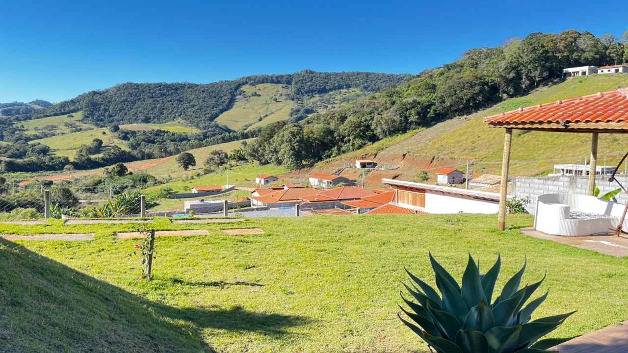 Chácara à Venda em Toledo/MG com Piscina | 1.000 m² cod. 1270
