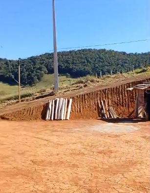 Sítio à Venda em Camanducaia MG | Natureza, Água e Montanhas cod. 1276