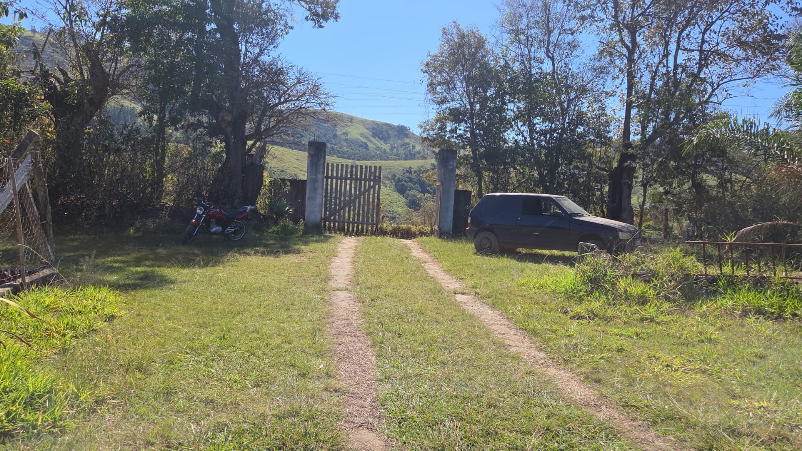 Sítio à Venda com 23.000 m², Café e Casa – R$ 470 Mil 1280