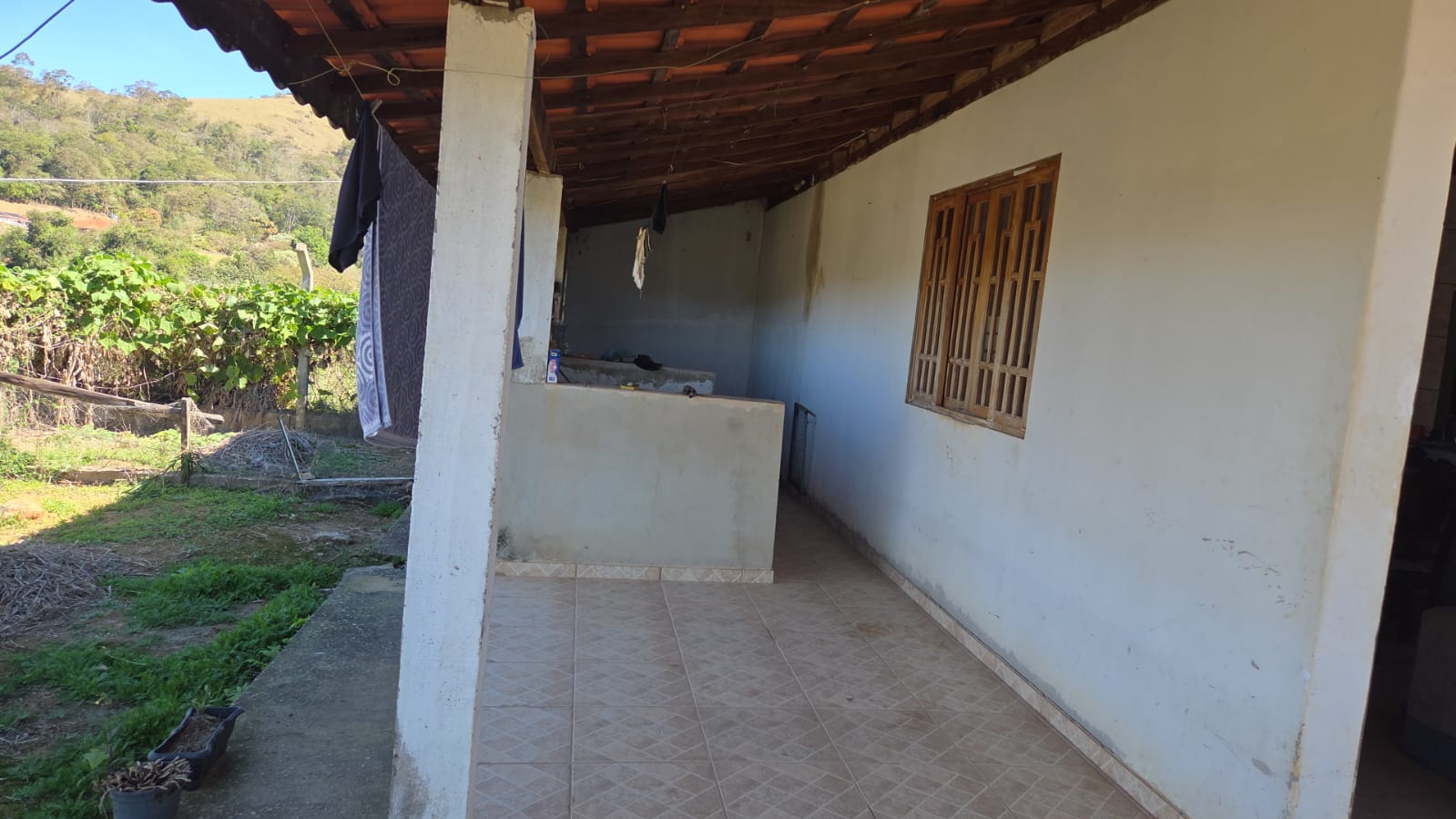 Sítio à Venda com 23.000 m², Café e Casa – R$ 470 Mil 1280