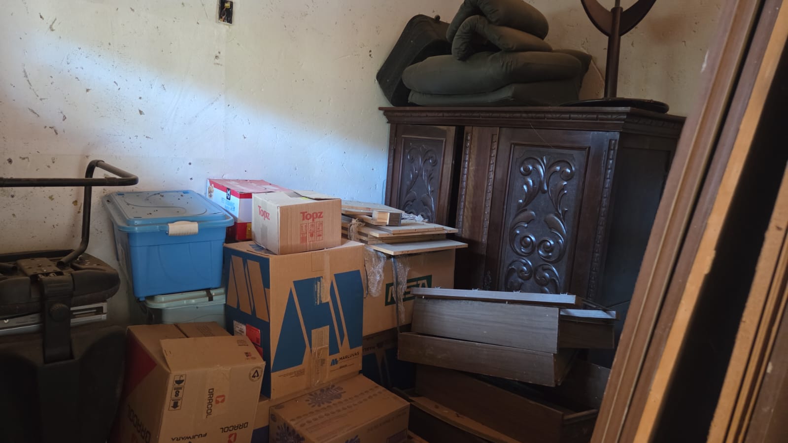 Sítio à Venda com 23.000 m², Café e Casa – R$ 470 Mil 1280