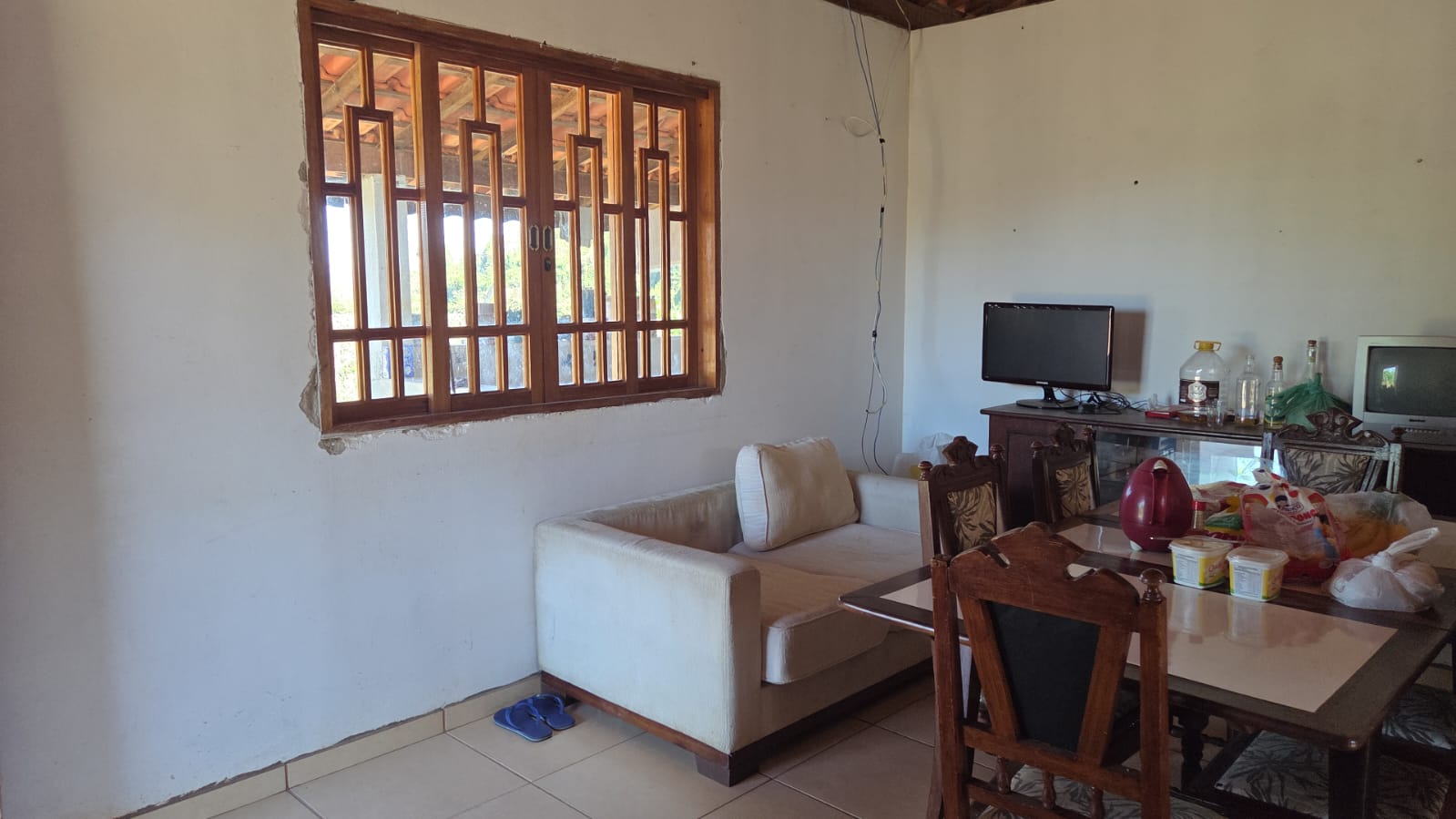 Sítio à Venda com 23.000 m², Café e Casa – R$ 470 Mil 1280