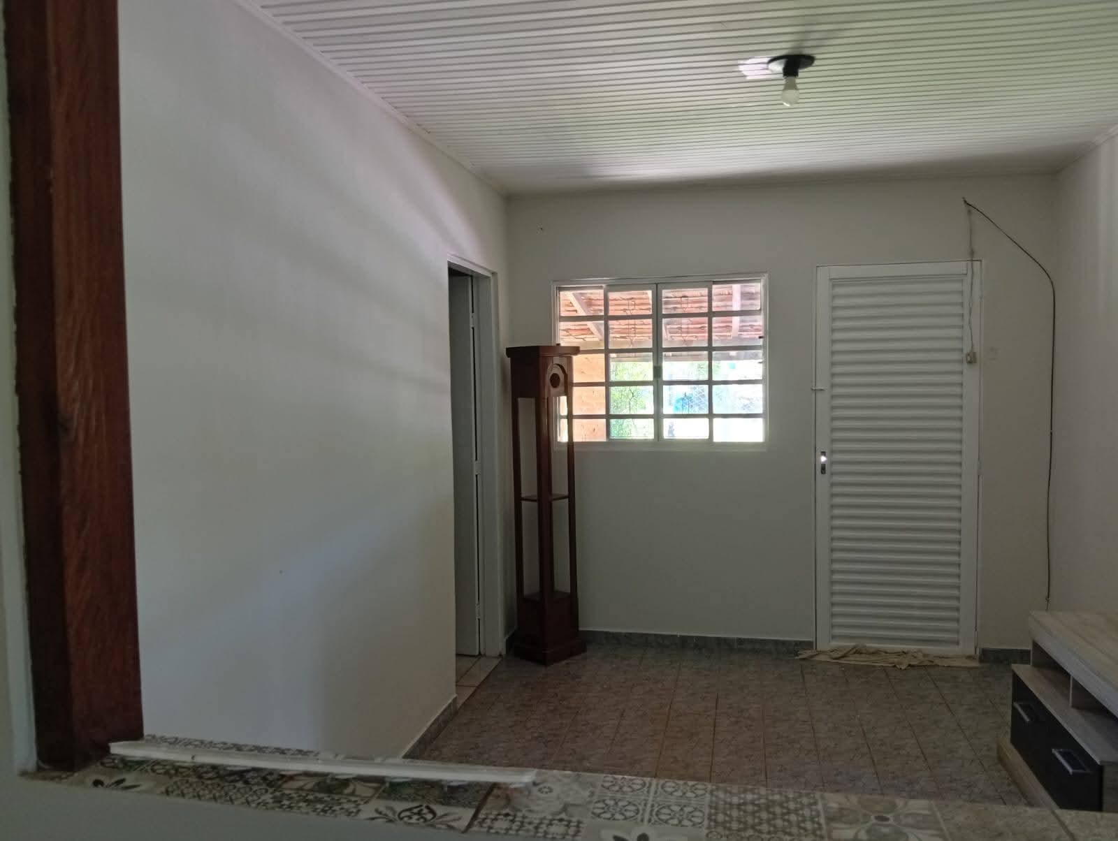 Chácara à Venda em Extrema/MG: 2.000 m², Piscina e Casa com 3 Quartos a 500 m da Fernão Dias