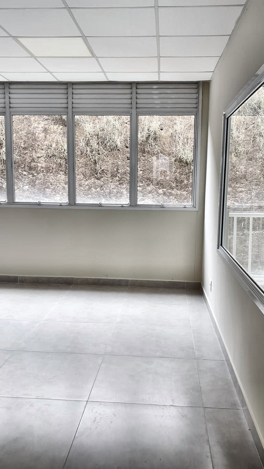 Galpão para Alugar em Itapeva MG | 1.377m² na Fernão Dias - Código 1286