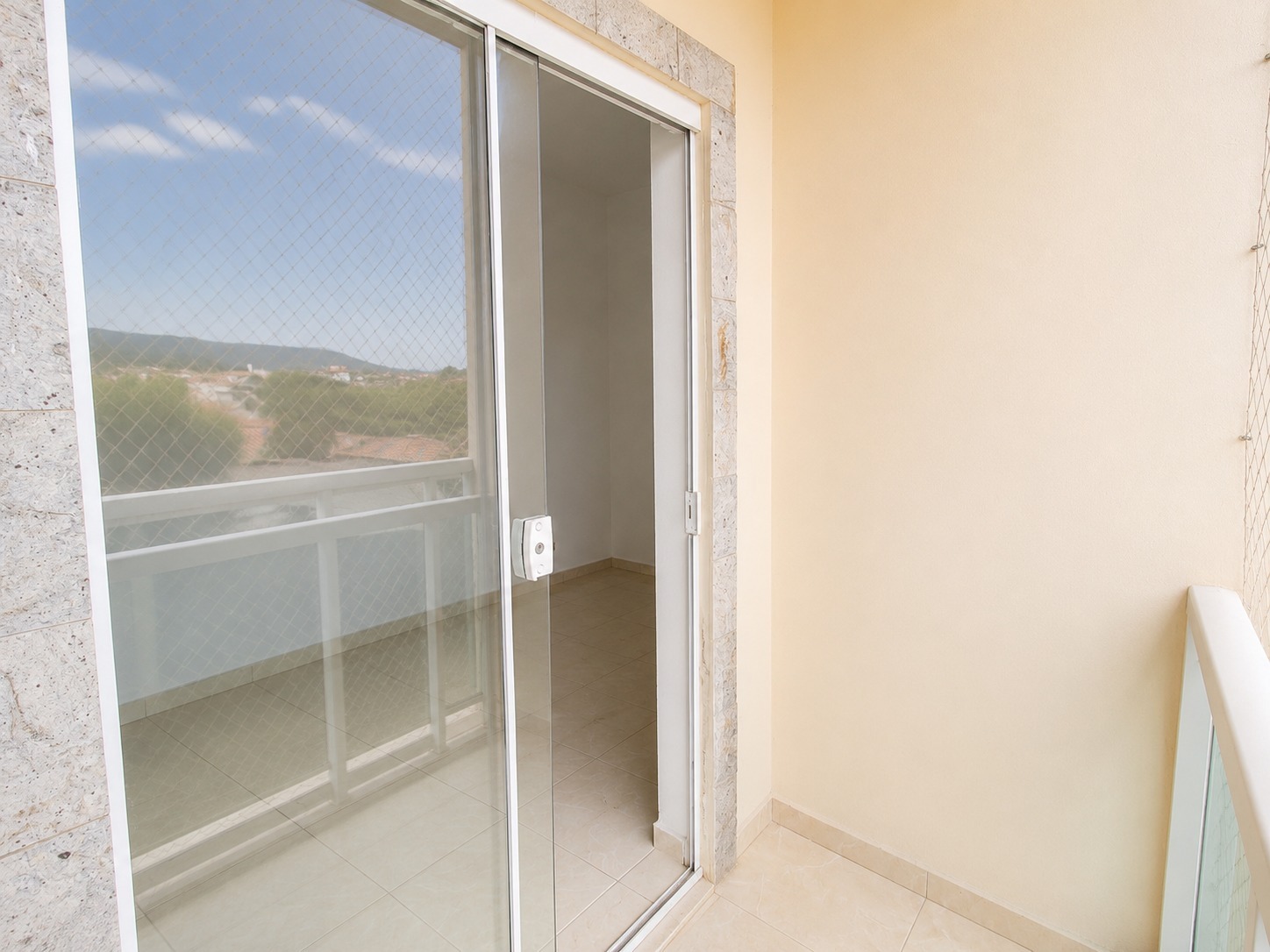 SOBRADO + KITNET INDEPENDENTE – PONTE NOVA