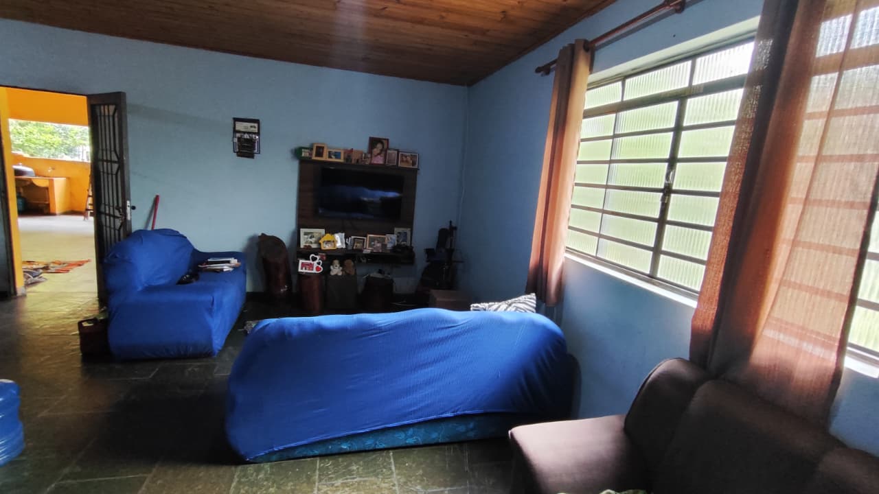 Oportunidade Única: Chácara Espaçosa em Extrema/MG Cod. 1296