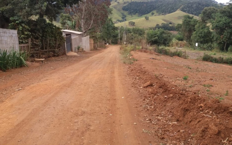 Área industrial no polo industrial - apenas 50 mts da Fernão Dias em Itapeva - MG | código 553