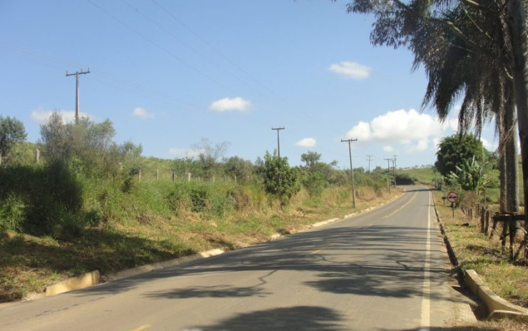 Chácara com boa topografia, boa chegada, 2Km da cidade. | Toledo MG | código 619