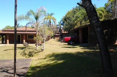 Sítio com piscina, casa com 4 dormitórios, garagem | Cambuí - MG | código 731