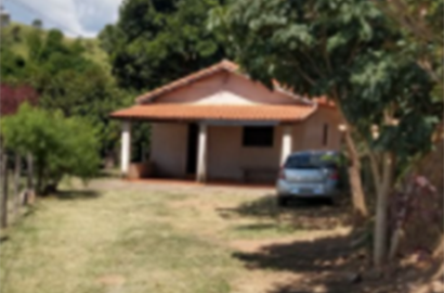 Chácara com piscina, pomar, horta,  casa com 2 dormitórios |  Munhoz - MG | código 839
