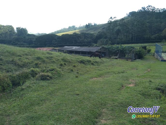 Fazenda de alto padrão com 8 lagos, piscina, campo de futebol | Joanópolis - SP | código 847