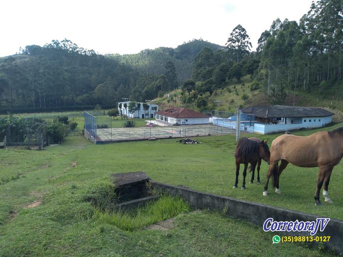 Fazenda de alto padrão com 8 lagos, piscina, campo de futebol | Joanópolis - SP | código 847