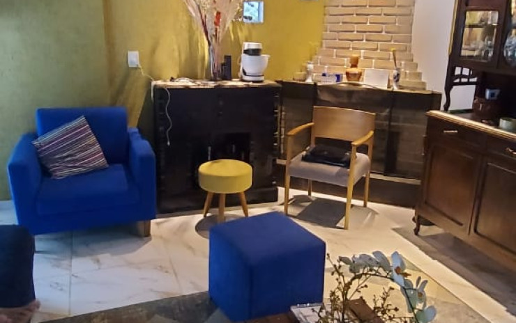 Chácara com casa tipo sobrado uma ampla suíte, sala de TV , + casa com 1 suíte | Itapeva - MG | código 885