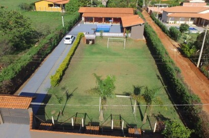 Chácara com: casa, 2 piscinas, internet de fibra ótica, câmeras | Sorocaba - SP | código 913