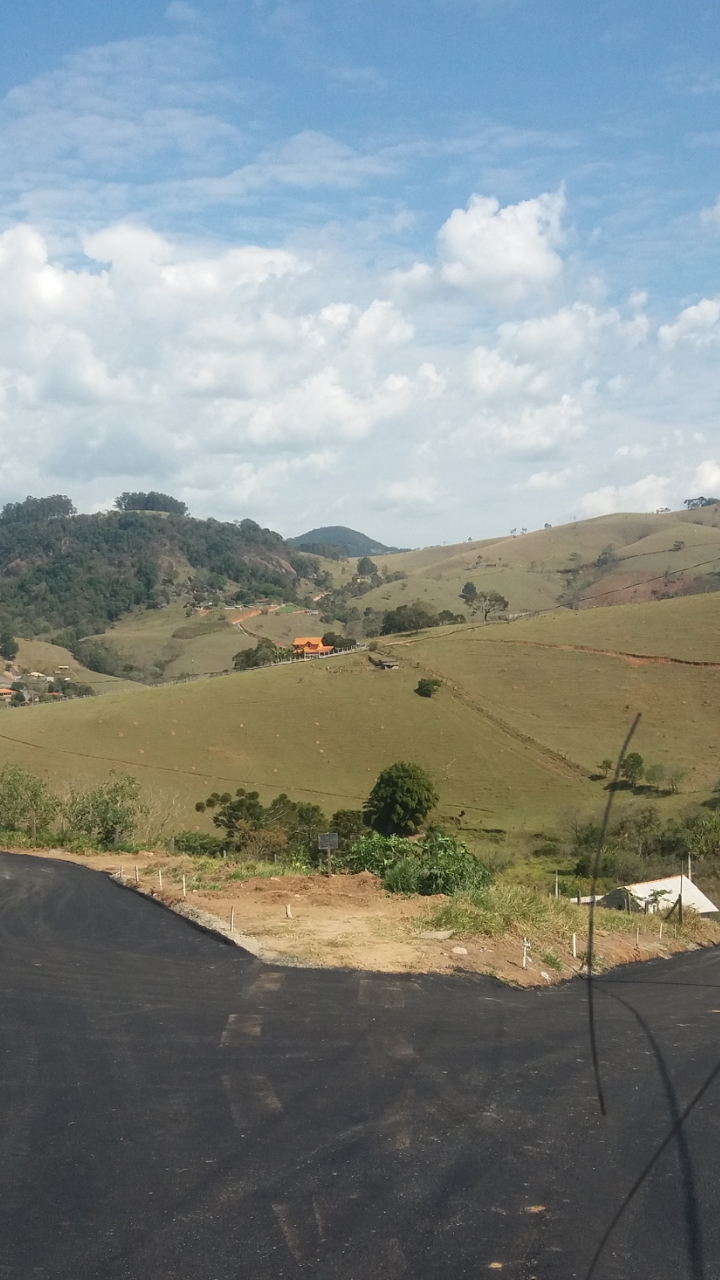 Terreno com vista linda para as montanhas em Extrema | código 915